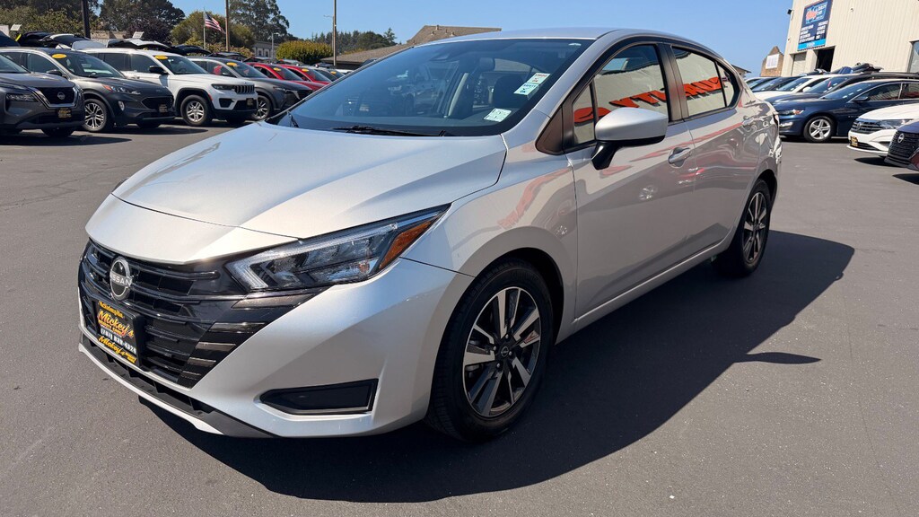 Used 2025 Nissan Versa 1.6 SV Sedan