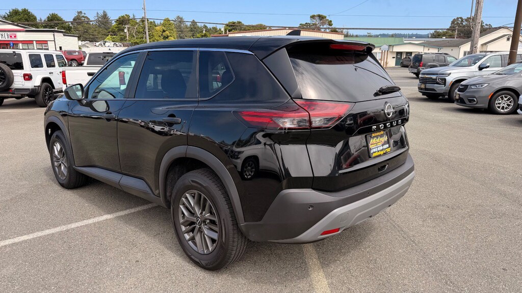 Used 2023 Nissan Rogue S SUV