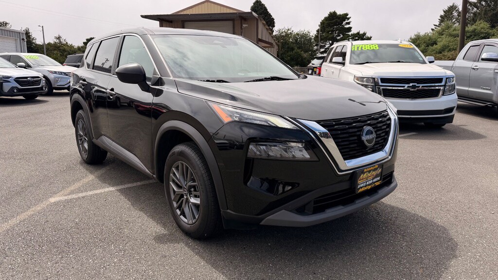 Used 2023 Nissan Rogue S SUV