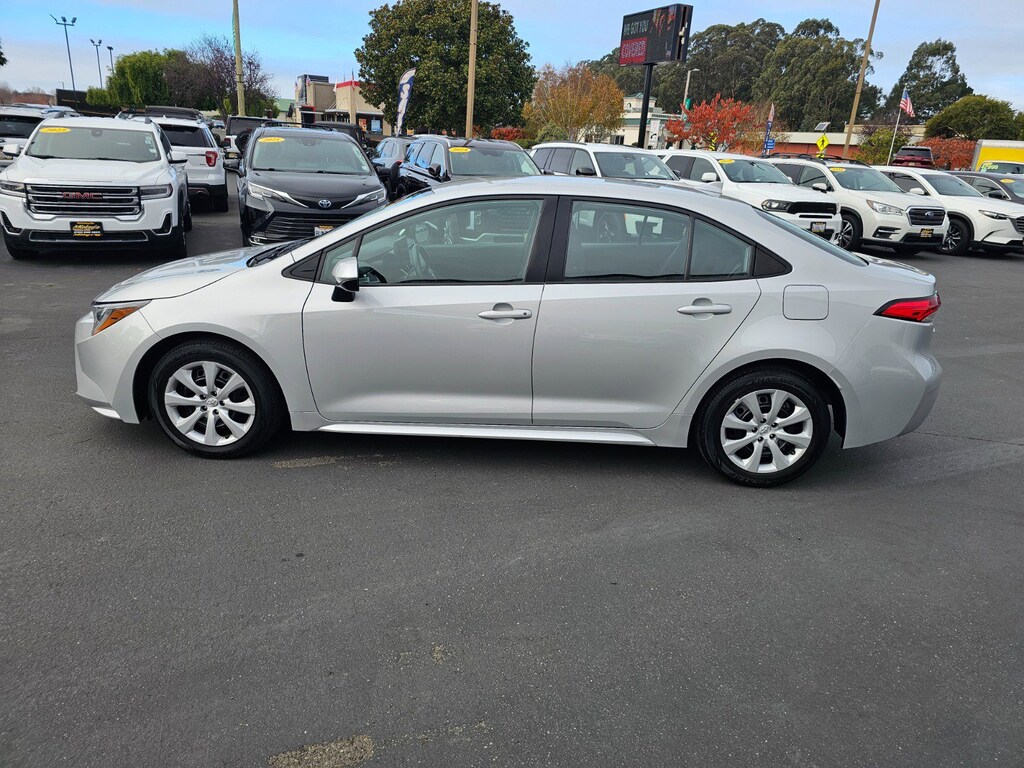 Used 2024 Toyota Corolla LE Sedan