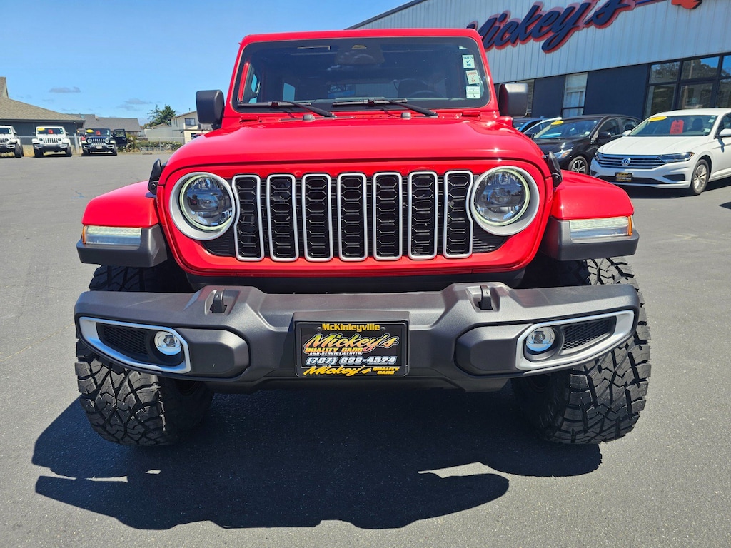 Used 2025 Jeep Wrangler 4xe Sahara SUV