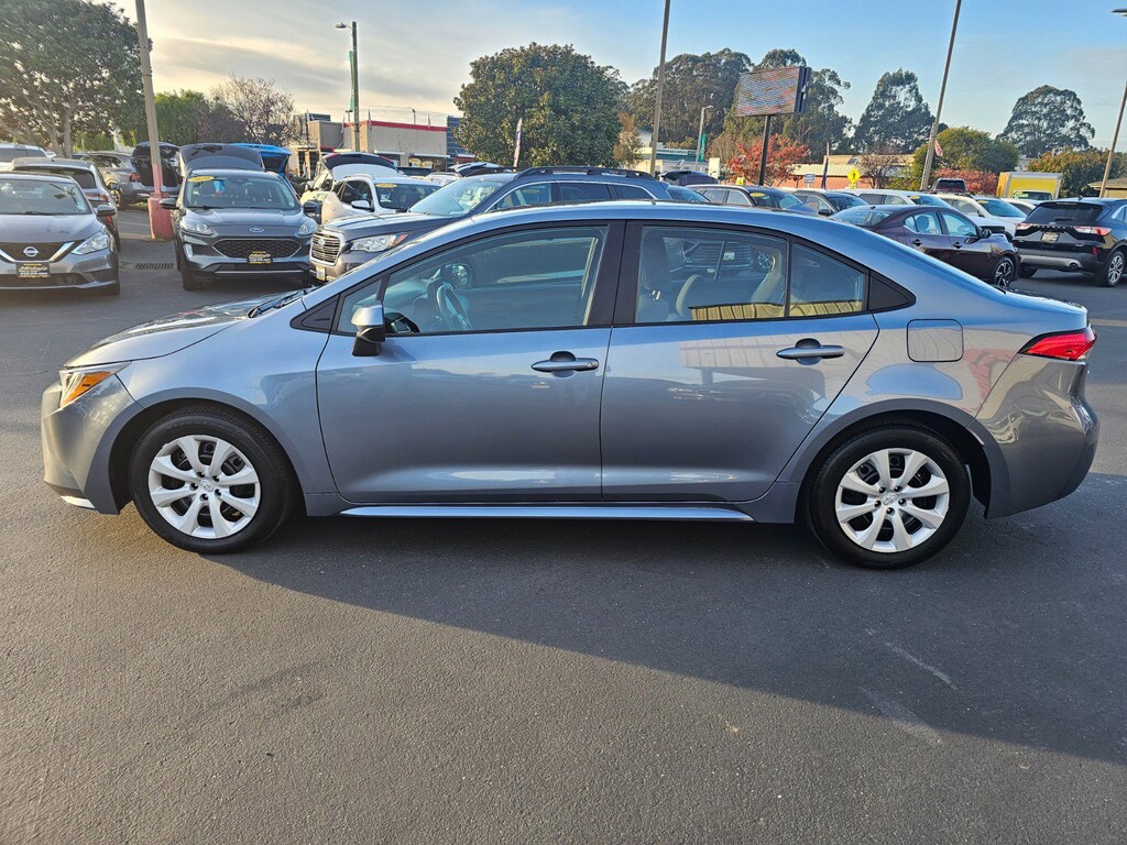 Used 2024 Toyota Corolla LE Sedan