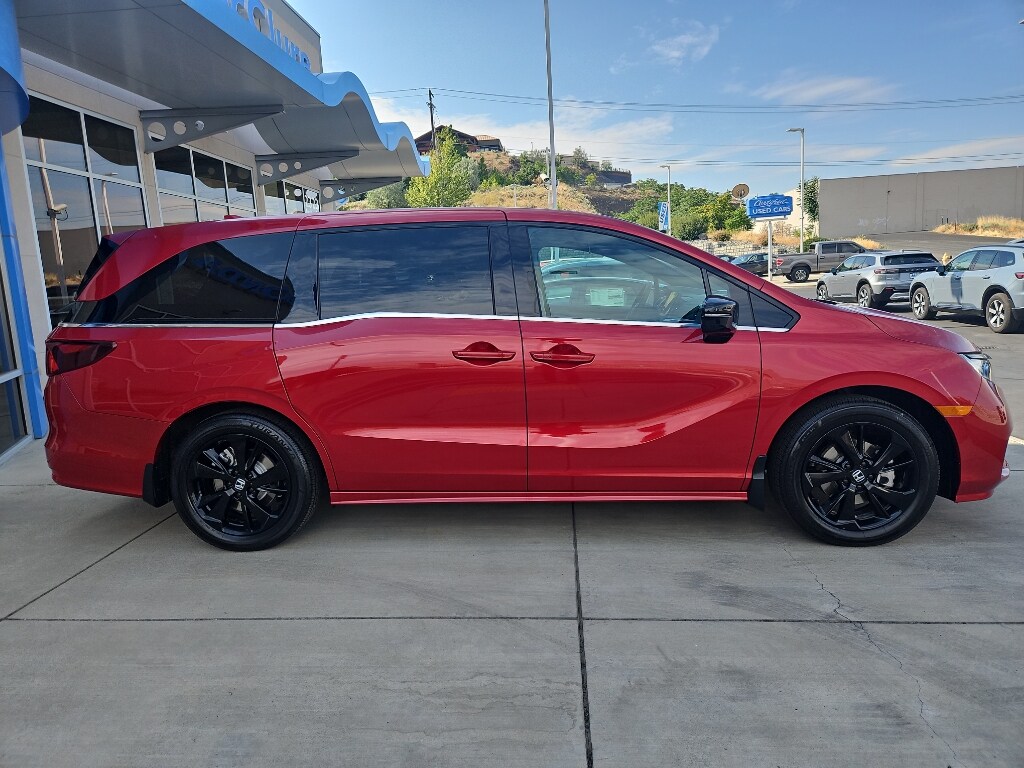 2024 Honda Odyssey Sport photo 4