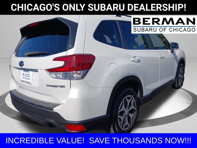 2021 Subaru Forester Premium photo 3