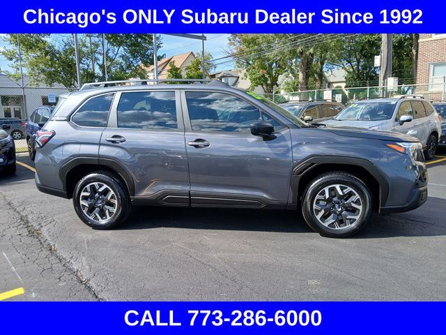 2025 Subaru Forester Base photo 3