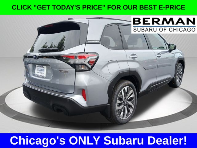 2025 Subaru Forester Touring photo 3