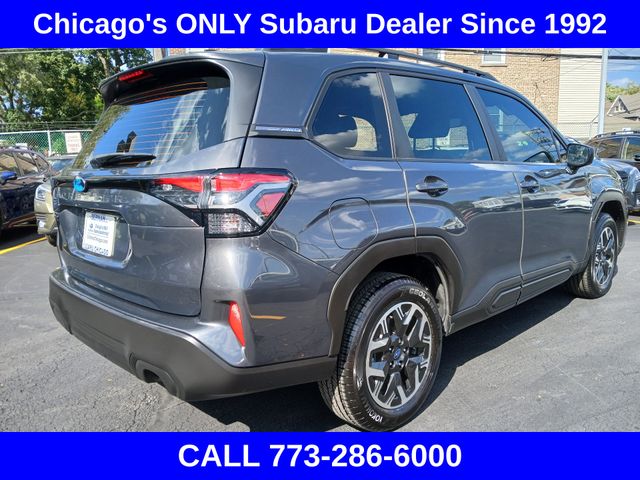2025 Subaru Forester Base photo 4
