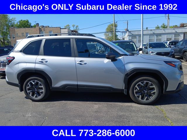 2025 Subaru Forester Premium Base photo 2