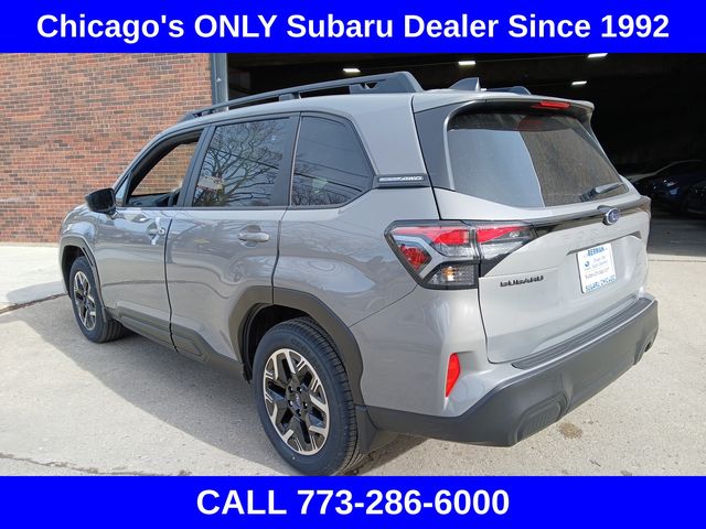 2025 Subaru Forester Premium Base photo 4