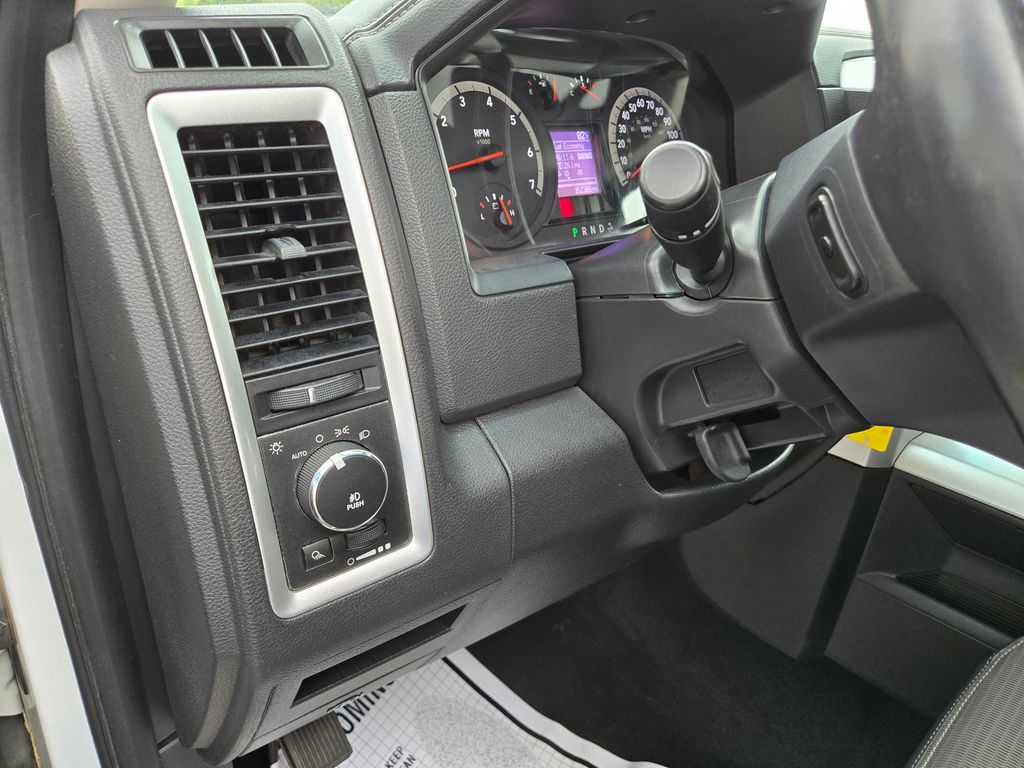 2012 RAM Ram 1500 Pickup Sport - Photo 17