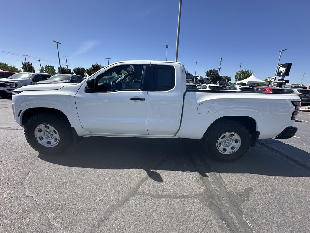 2022 Nissan Frontier S