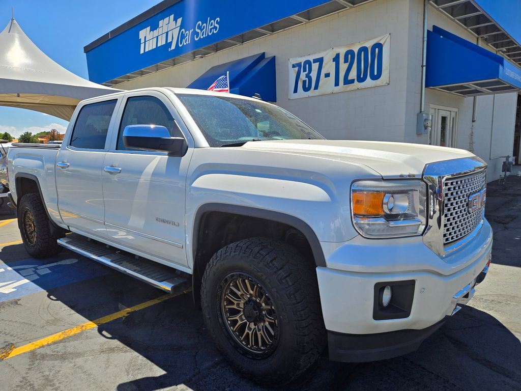 2014 GMC Sierra 4WD Crew Cab Short Box's photo