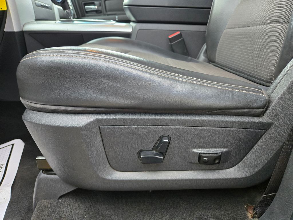 2012 RAM Ram 1500 Pickup Sport - Photo 18