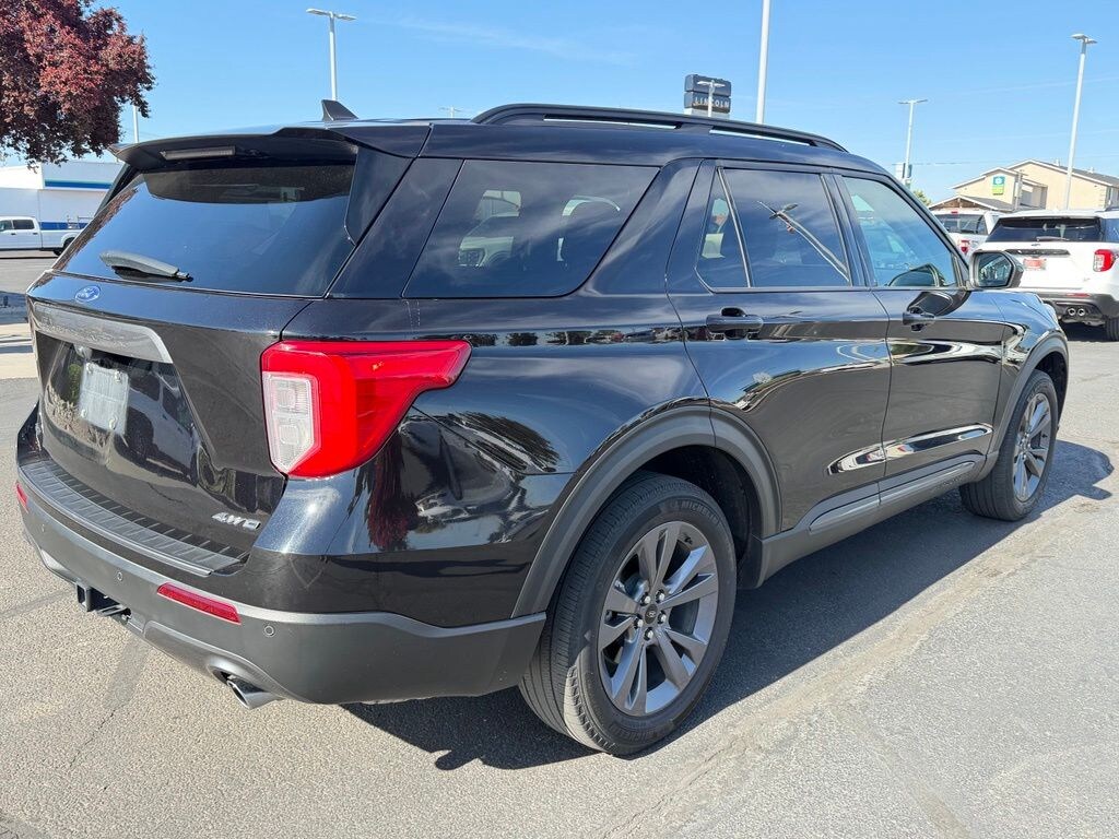 Used 2024 Ford Explorer