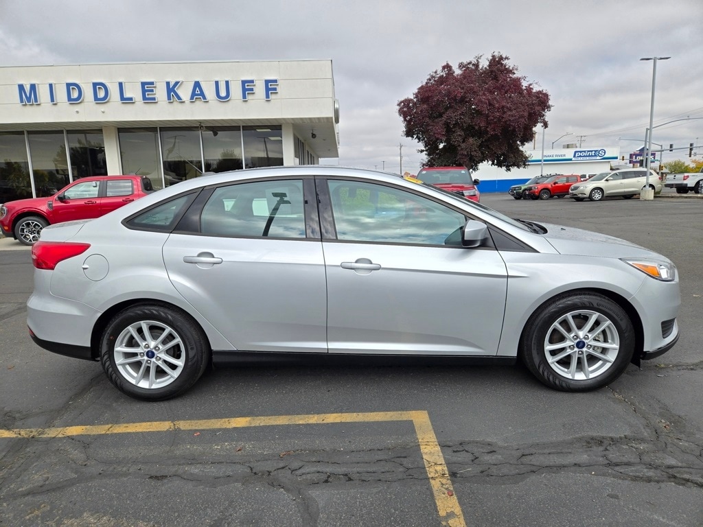 Used 2018 Ford Focus SE Sedan