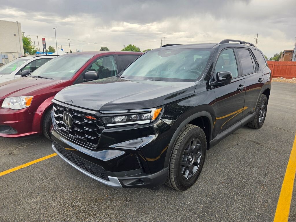 Used 2025 Honda Pilot