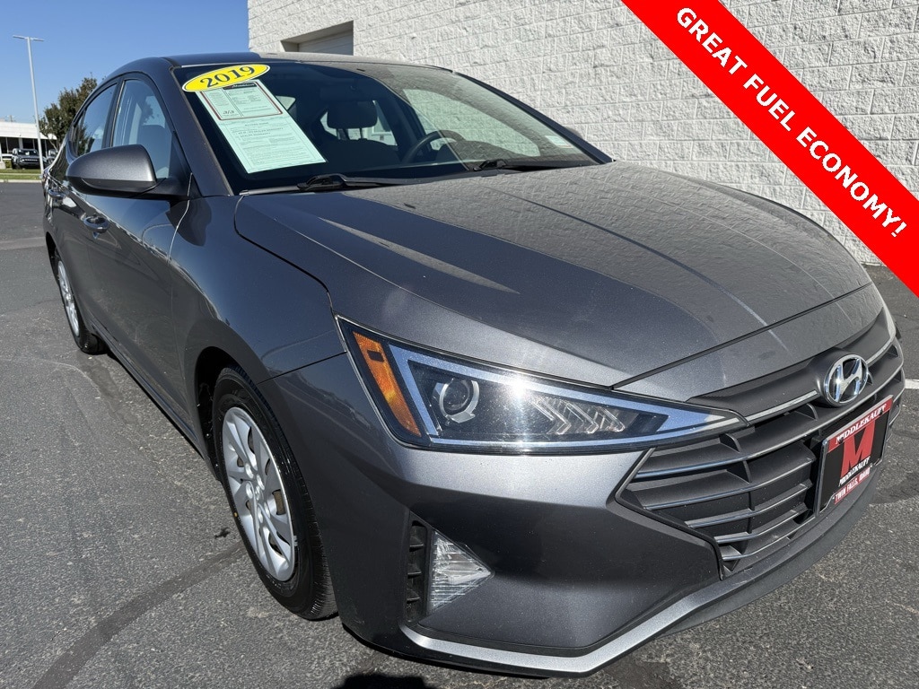 Used 2019 Hyundai Elantra SE Sedan