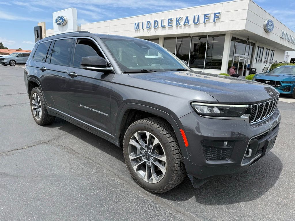 2021 Jeep Grand Cherokee L Overland's photo