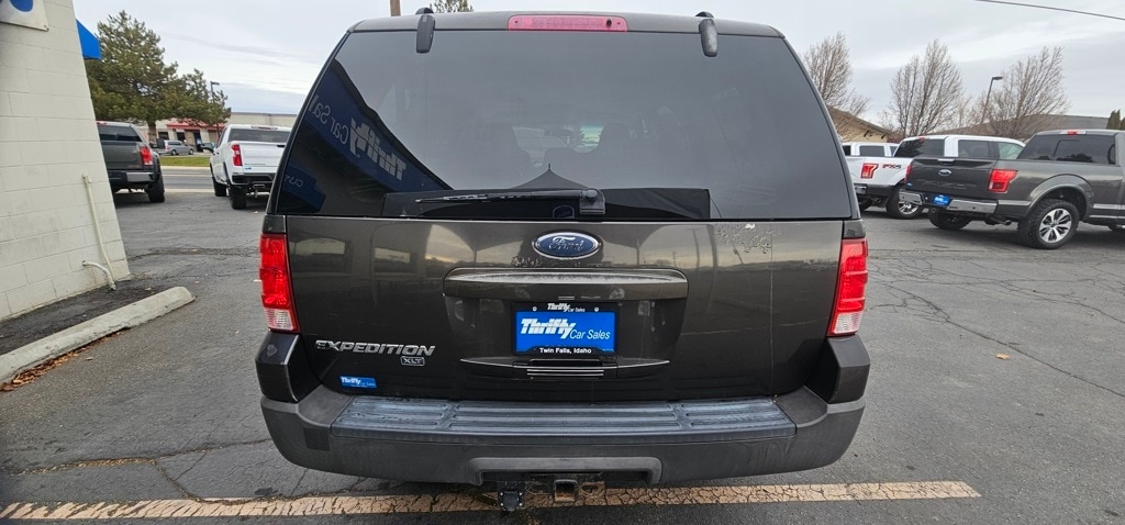 Used 2005 Ford Expedition XLT SUV