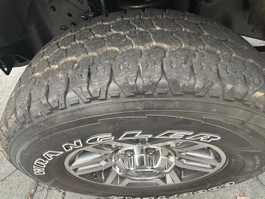 Used 2017 Ford F-350 XLT Crew Cab Truck