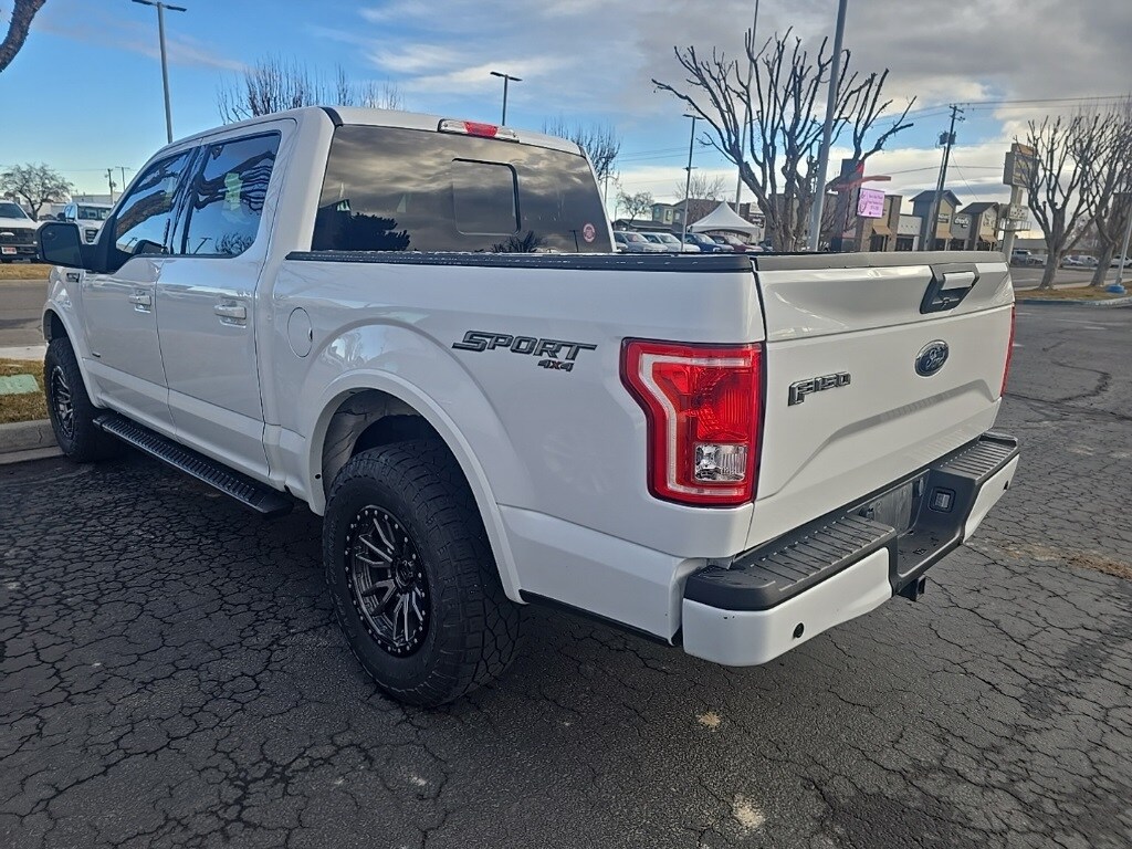 Used 2017 Ford F-150 XLT Crew Cab Short Bed Truck