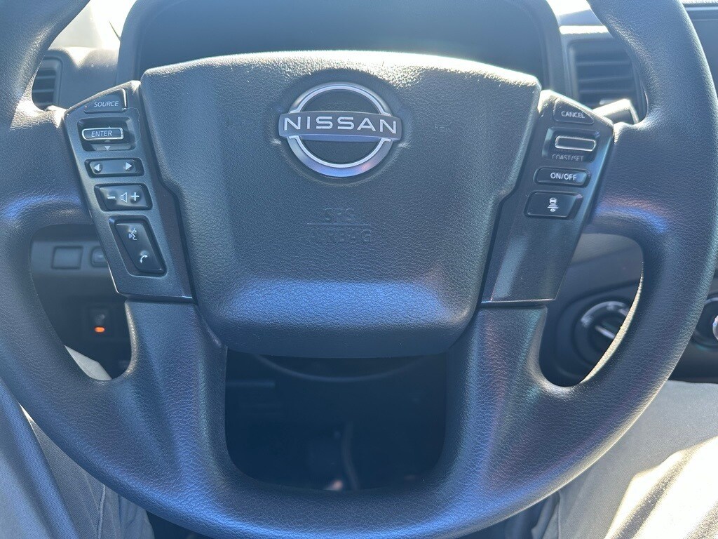 2022 Nissan Frontier S photo 3