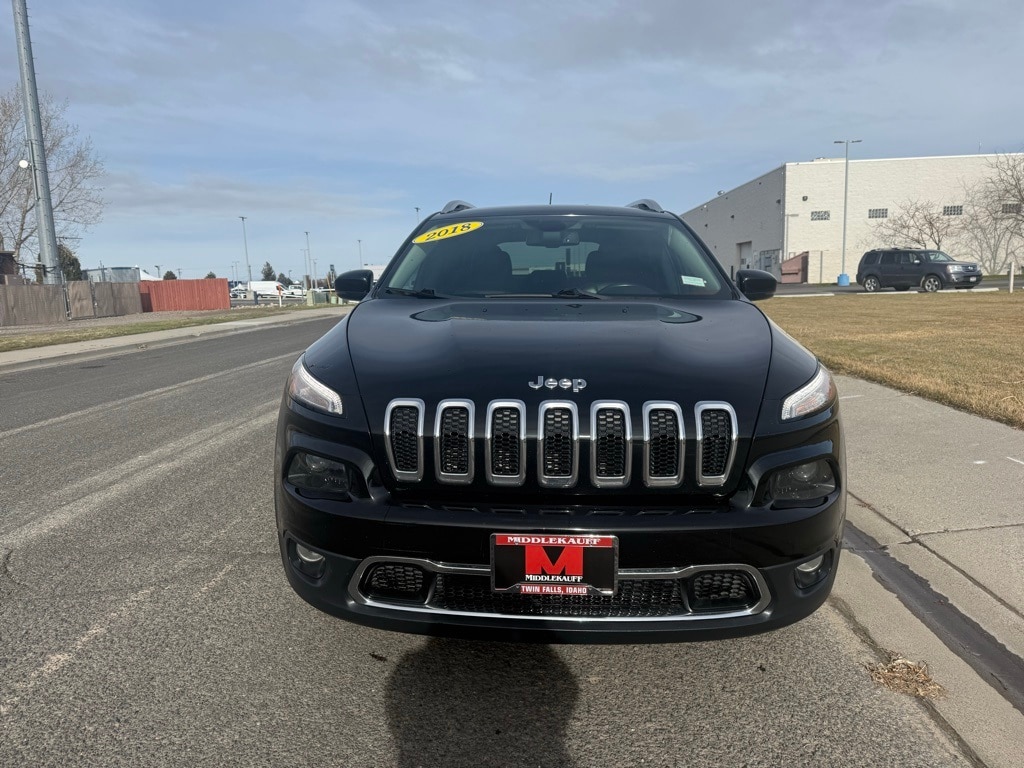 Used 2018 Jeep Cherokee Limited SUV