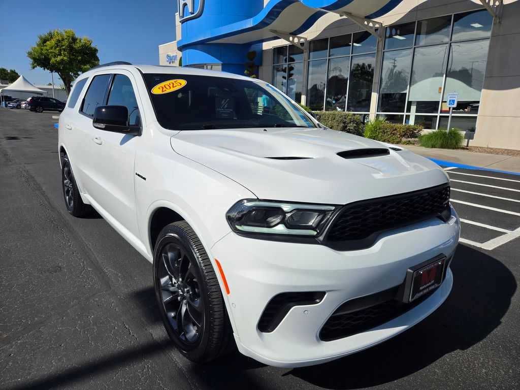 2025 Dodge Durango R/T Plus AWD's photo