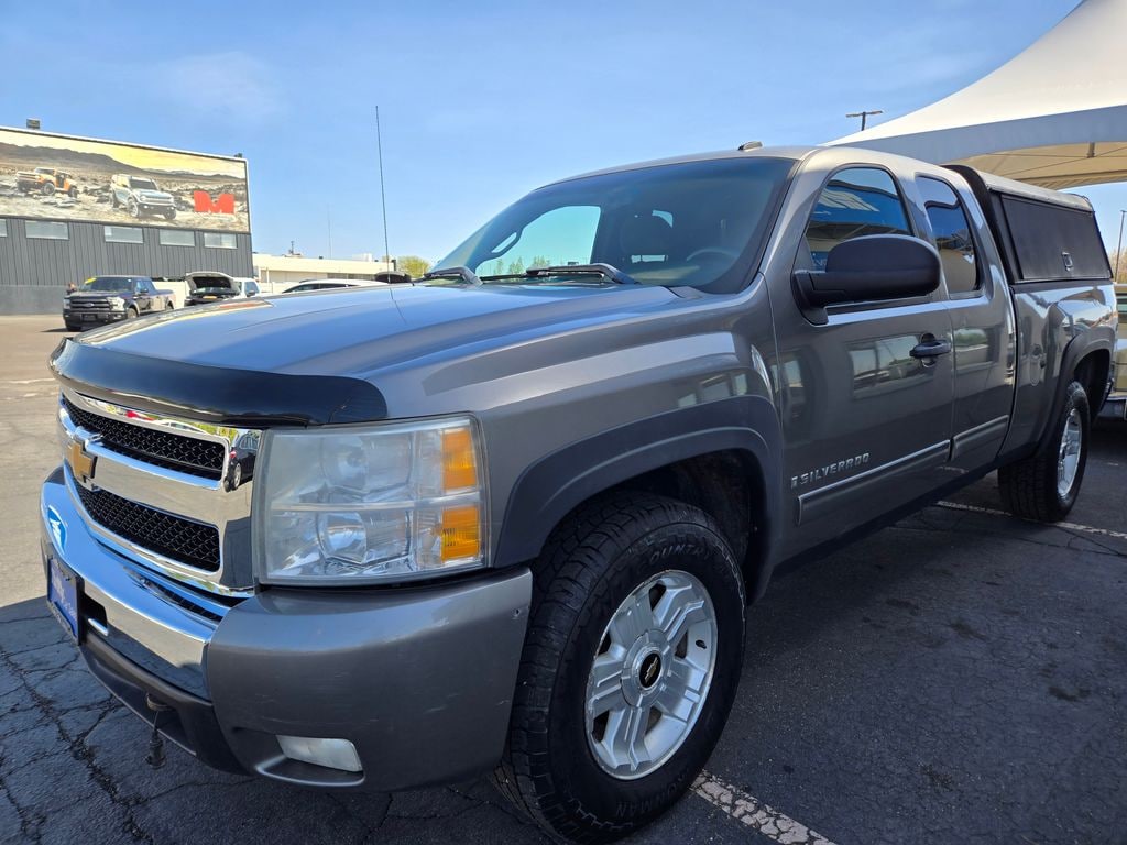 Used 2009 Chevrolet Silverado 1500 Extended Cab Truck