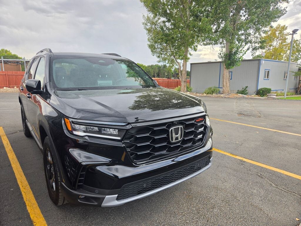 Used 2025 Honda Pilot