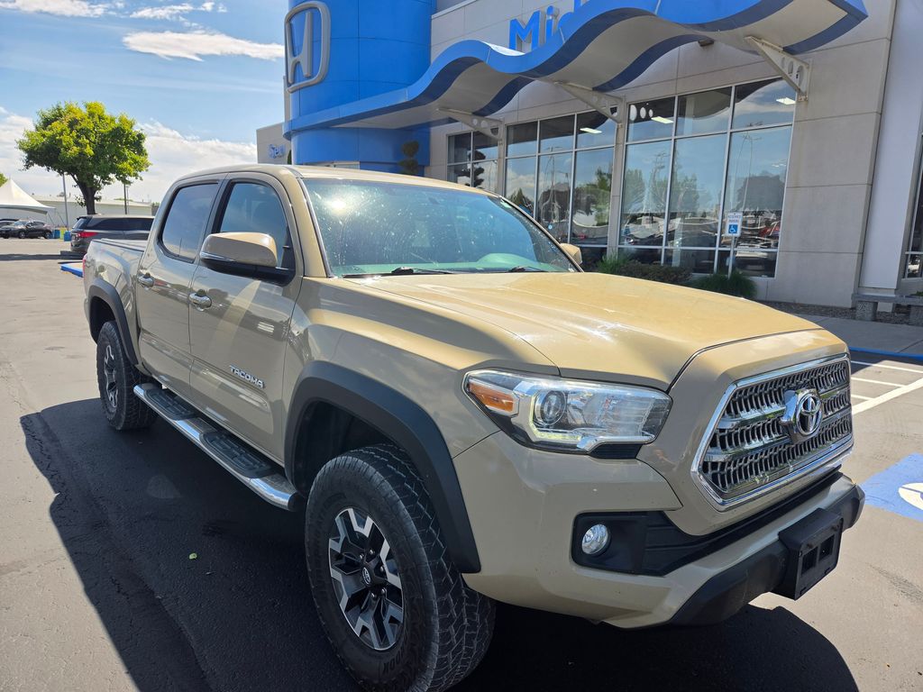 2016 Toyota Tacoma's photo
