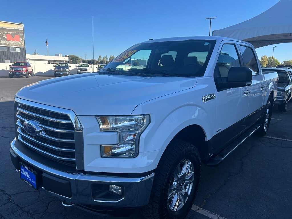 2016 Ford F-150 XLT photo 3