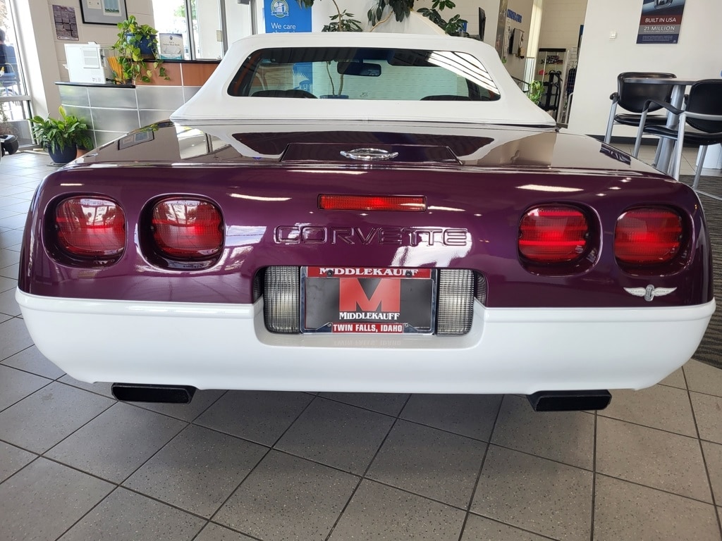 Used 1995 Chevrolet Corvette Base Convertible