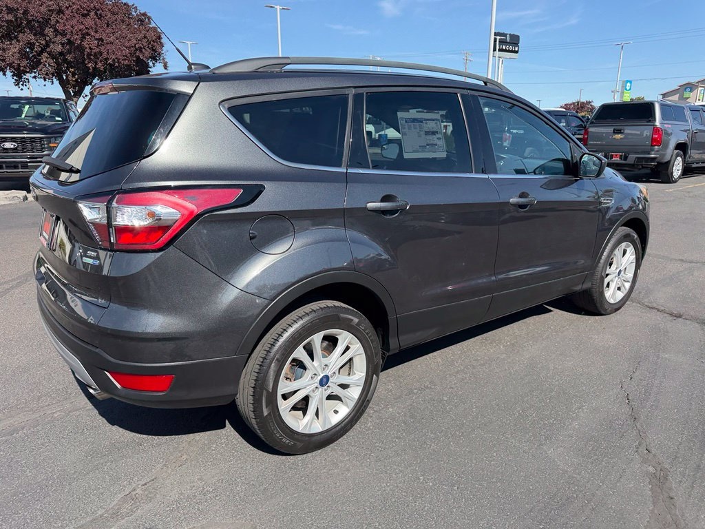 Used 2018 Ford Escape SE SUV