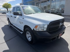 2019 Ram 1500 Classic Tradesman Crew Cab Short Bed Truck
