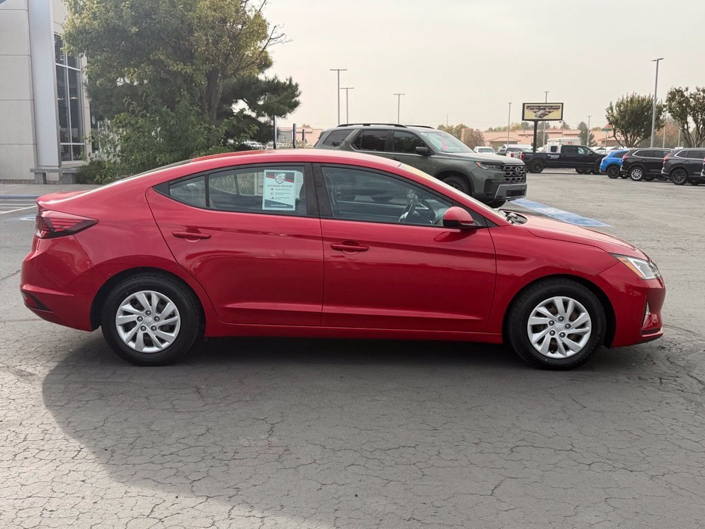 Used 2020 Hyundai Elantra SE Sedan