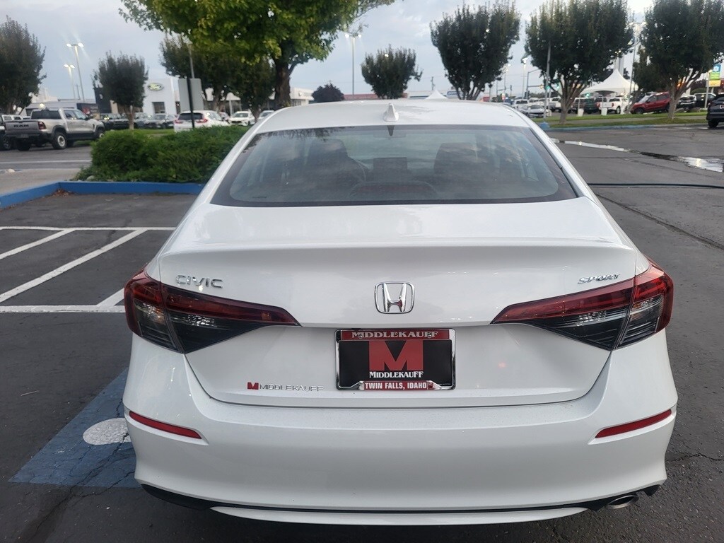 2025 Honda Civic Sport photo 4