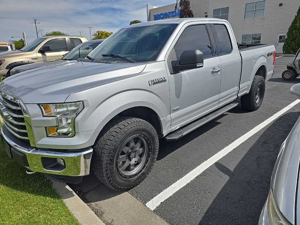 2016 Ford F-150 XLT 4x4 SuperCab 8 Box's photo