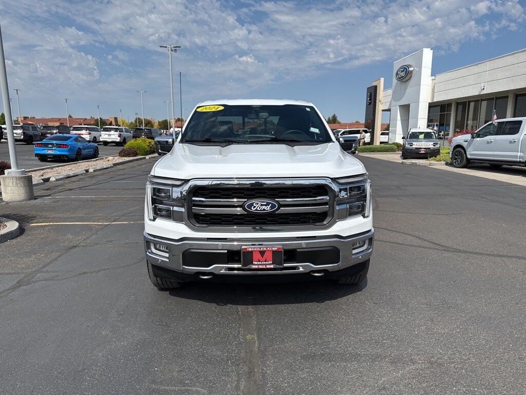 2024 Ford F-150 Lariat photo 2