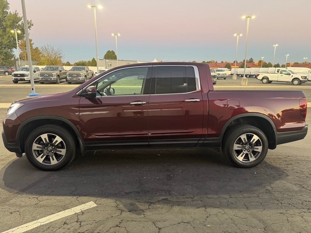 Used 2017 Honda Ridgeline RTL-E Crew Cab Short Bed Truck