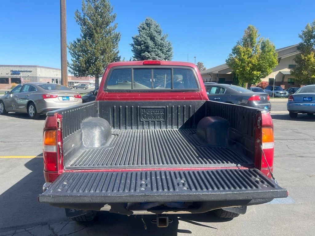 Used 1998 Toyota Tacoma Base Extended Cab Long Bed Truck