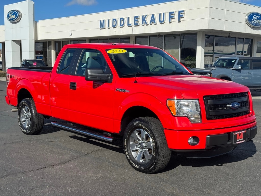 2013 Ford F-150 Extended Cab Truck 