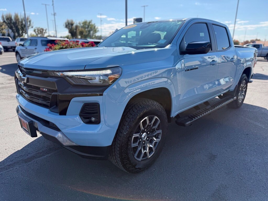 Used 2025 Chevrolet Colorado Z71 Crew Cab Short Bed Truck