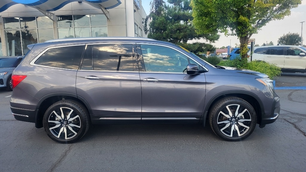 Used 2021 Honda Pilot Touring with VIN 5FNYF6H97MB078693 for sale in Twin Falls, ID