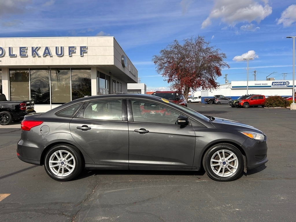 Used 2016 Ford Focus SE with VIN 1FADP3F28GL373857 for sale in Twin Falls, ID