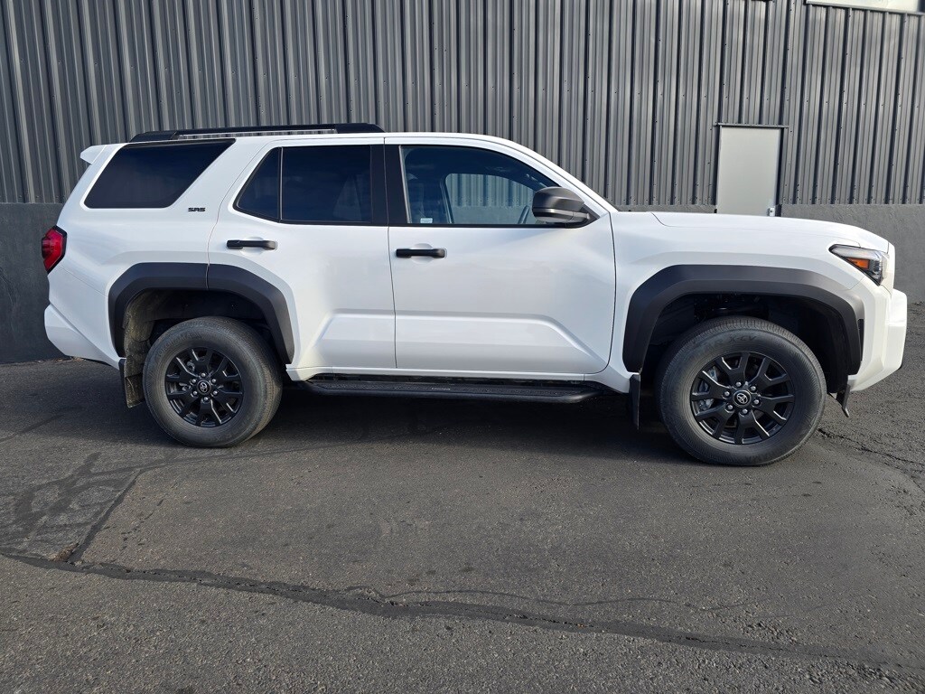 2025 Toyota 4Runner SR5 photo 2