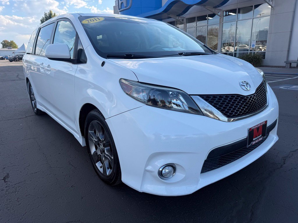 2011 Toyota Sienna SE