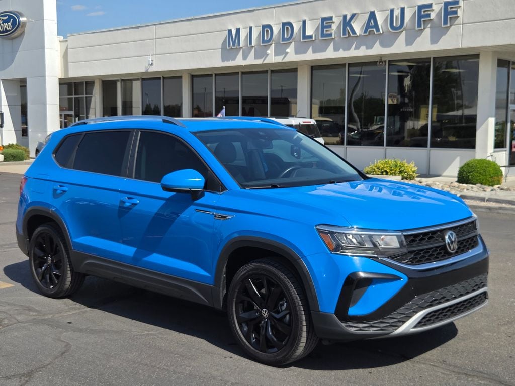 2022 Volkswagen Taos 1.5T SE 4Motion's photo