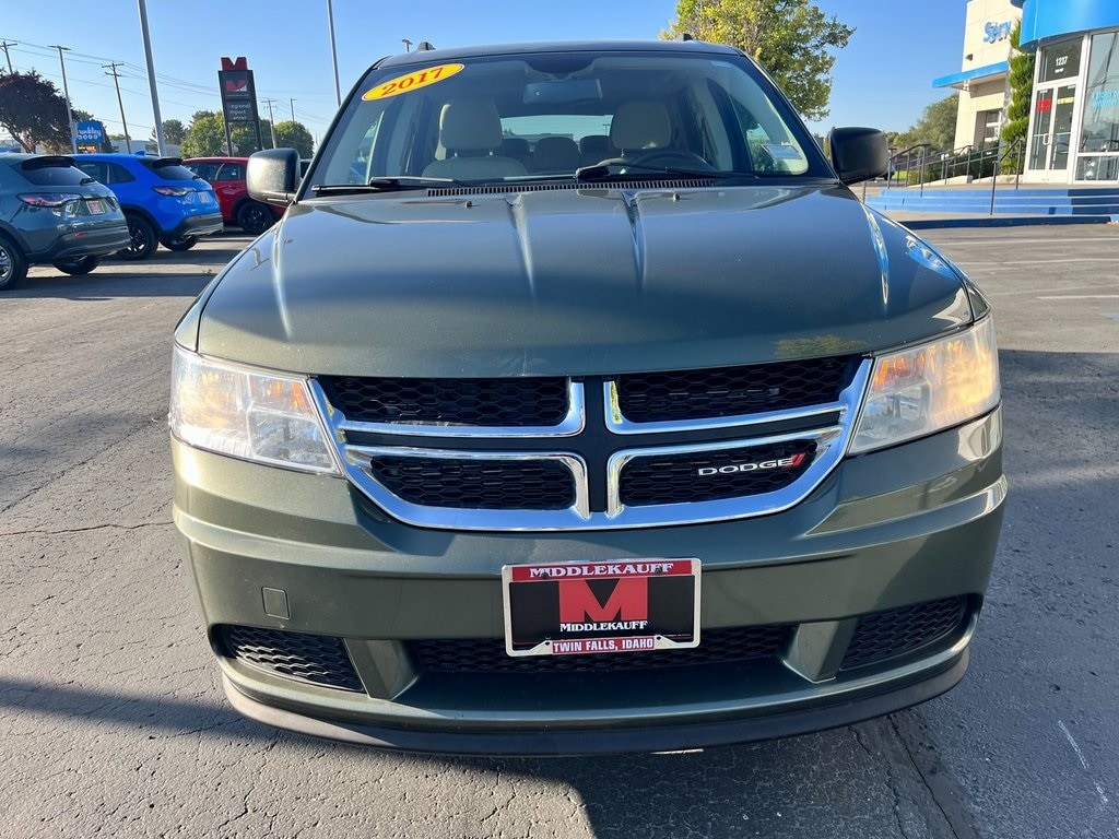 Used 2017 Dodge Journey SE SUV