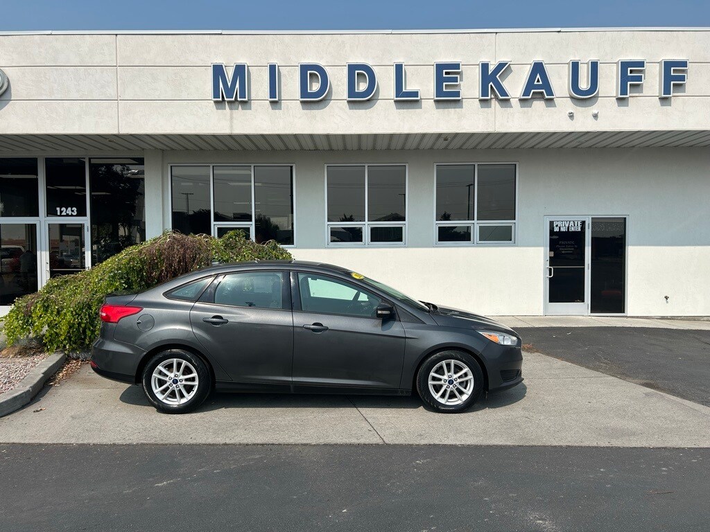 Used 2016 Ford Focus SE with VIN 1FADP3F28GL374653 for sale in Twin Falls, ID